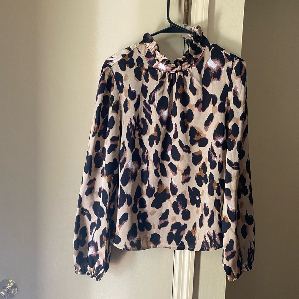 Leopard top